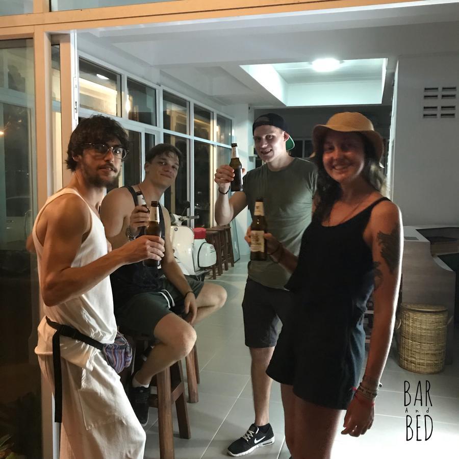 Barandbed Urt Hostel Surat Thani Exterior photo