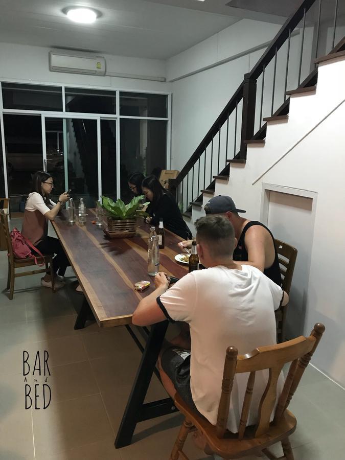 Barandbed Urt Hostel Surat Thani Exterior photo