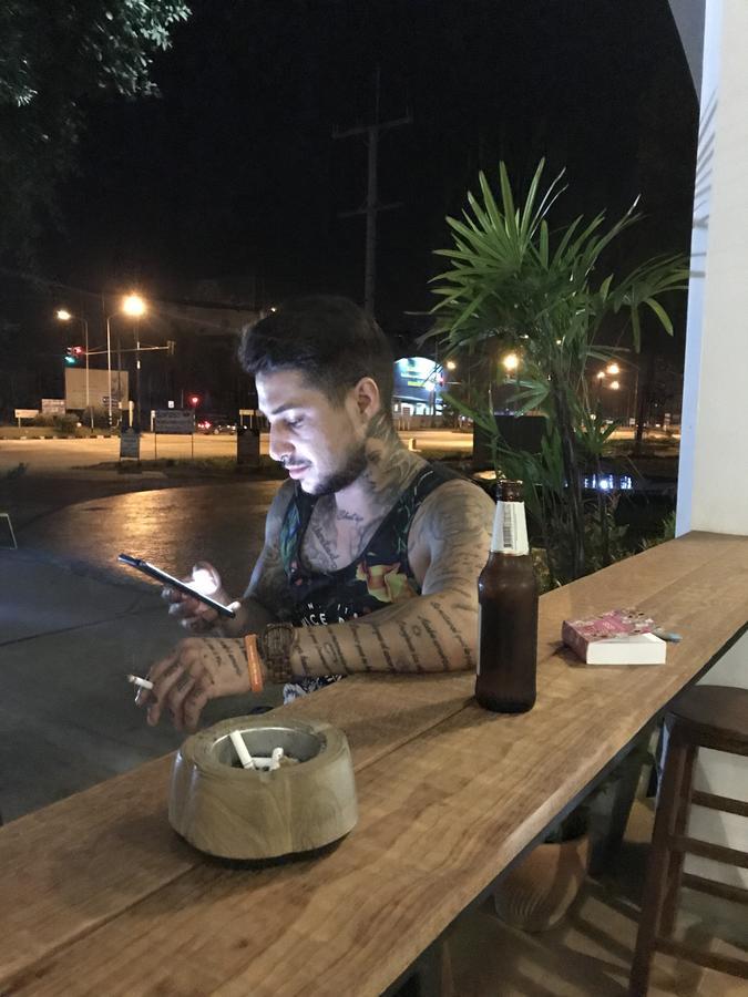 Barandbed Urt Hostel Surat Thani Exterior photo