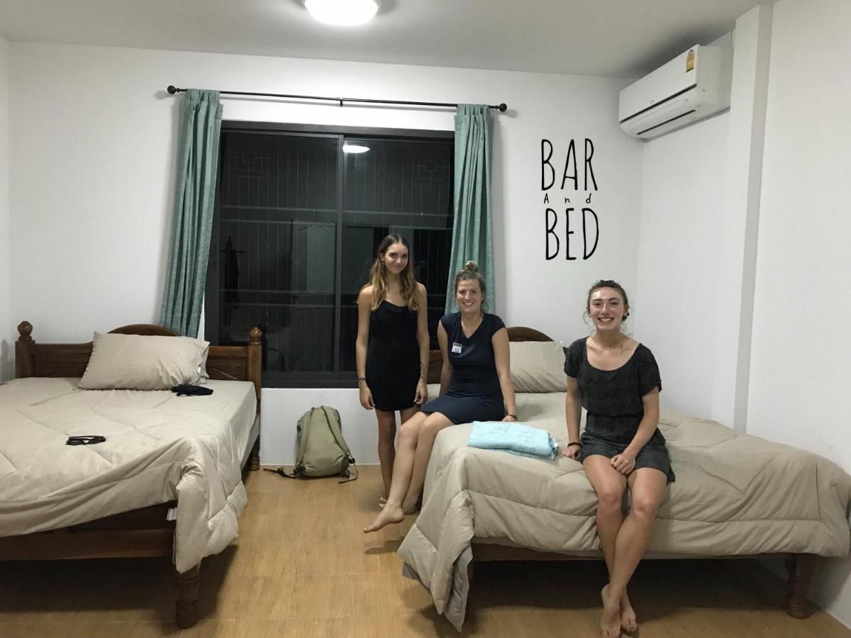 Barandbed Urt Hostel Surat Thani Room photo
